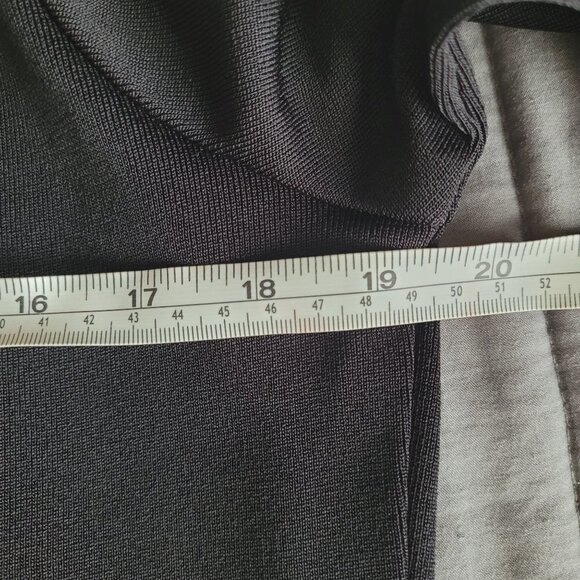 Exclusively Misook Womens Black Cardigan Size Xsmall Petite Pockets Timeless - Picture 5 of 8